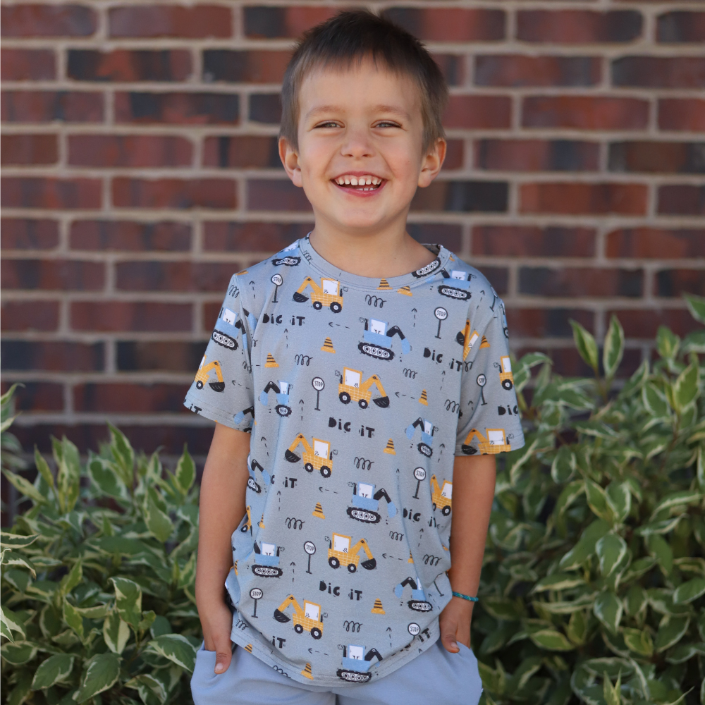 Bamboo Short Sleeve Crew Neck Tee in Dig It