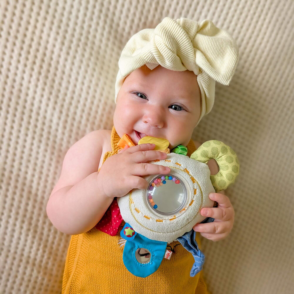 Teether Cuddly Rainbow Round Activity Toy
