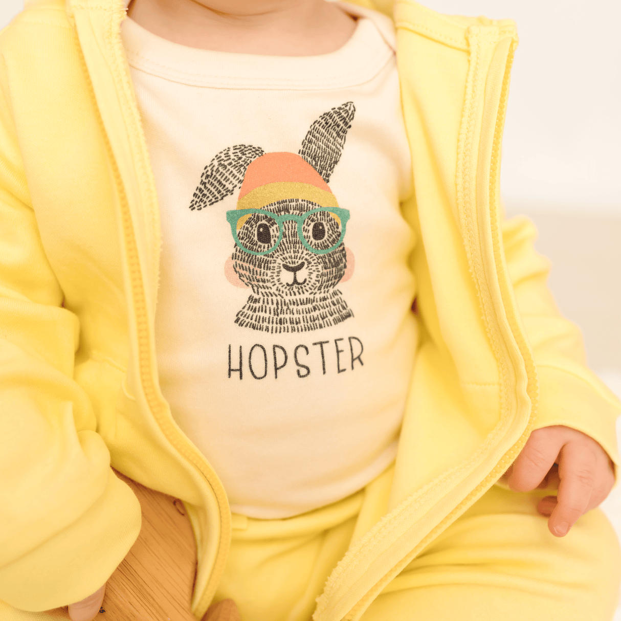 hoodie | chardonnay