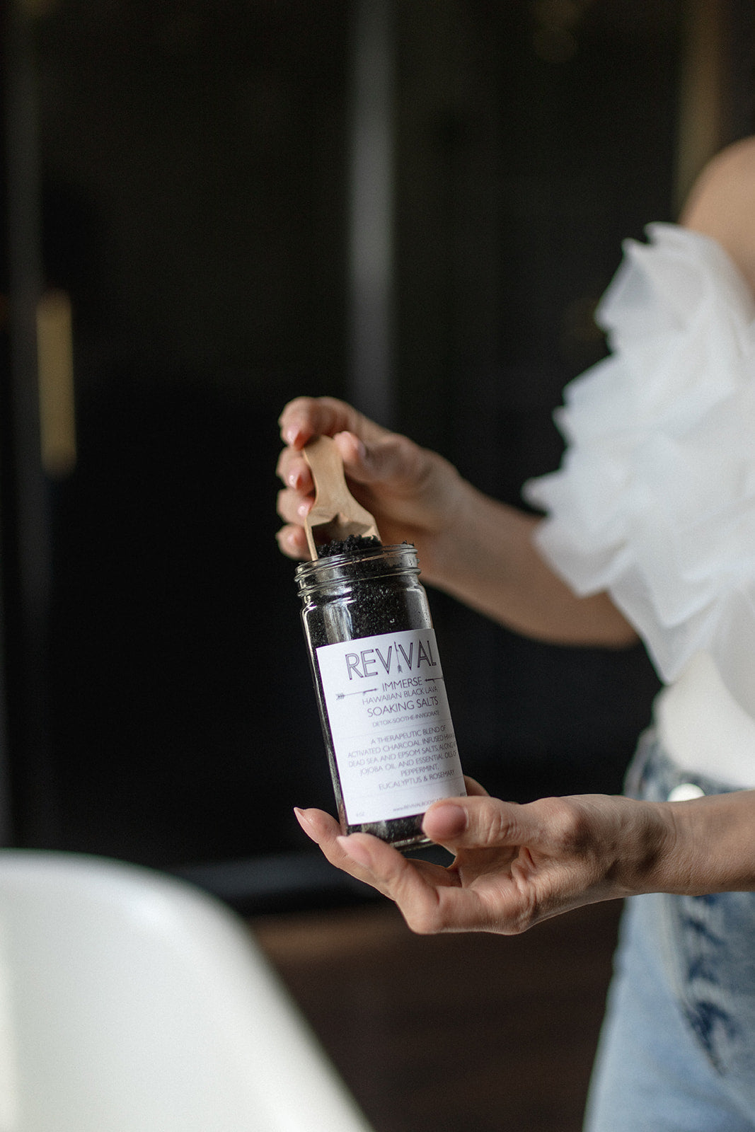 IMMERSE SOAKING SALTS - HAWAIIAN BLACK LAVA
