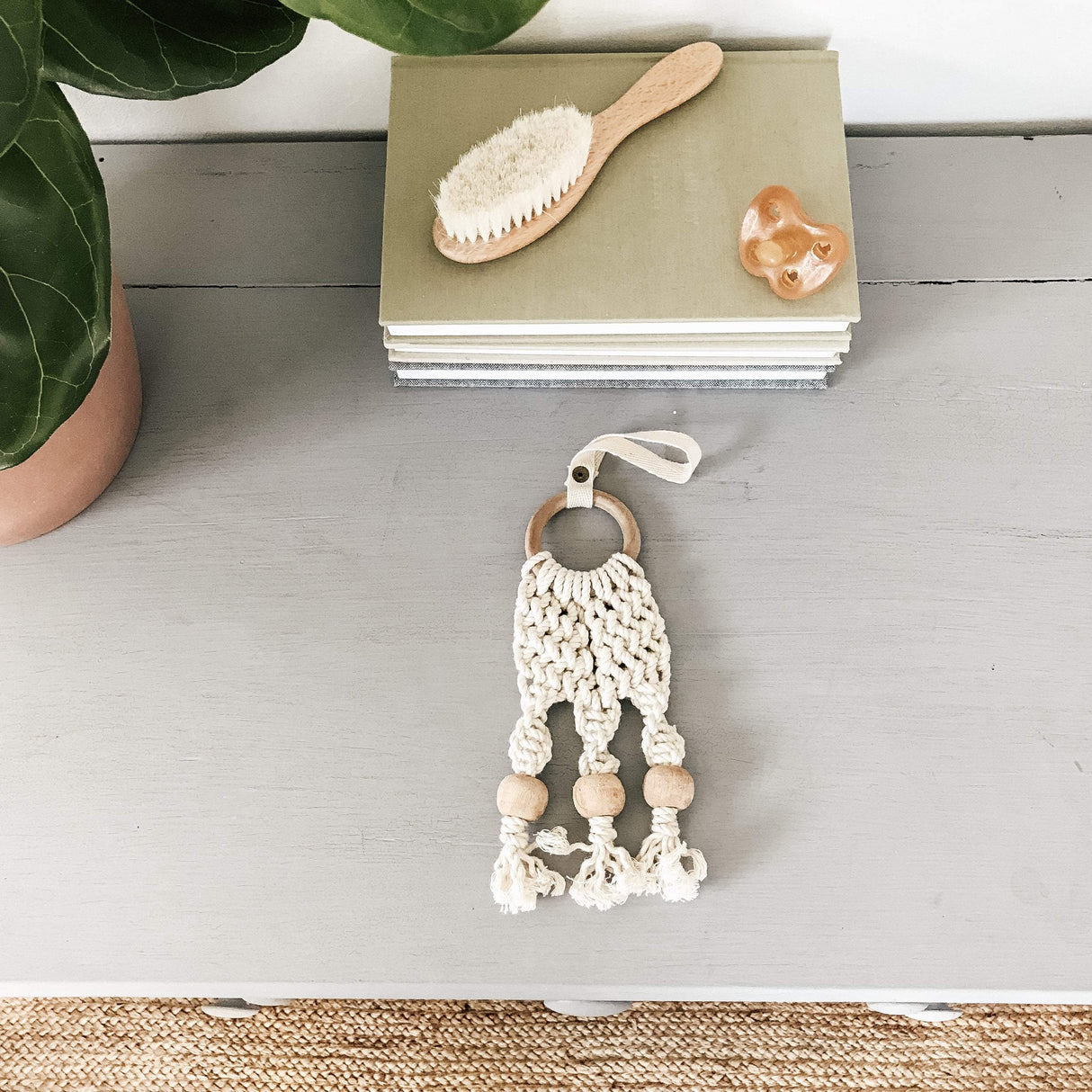 all-in-one toy | macrame braids