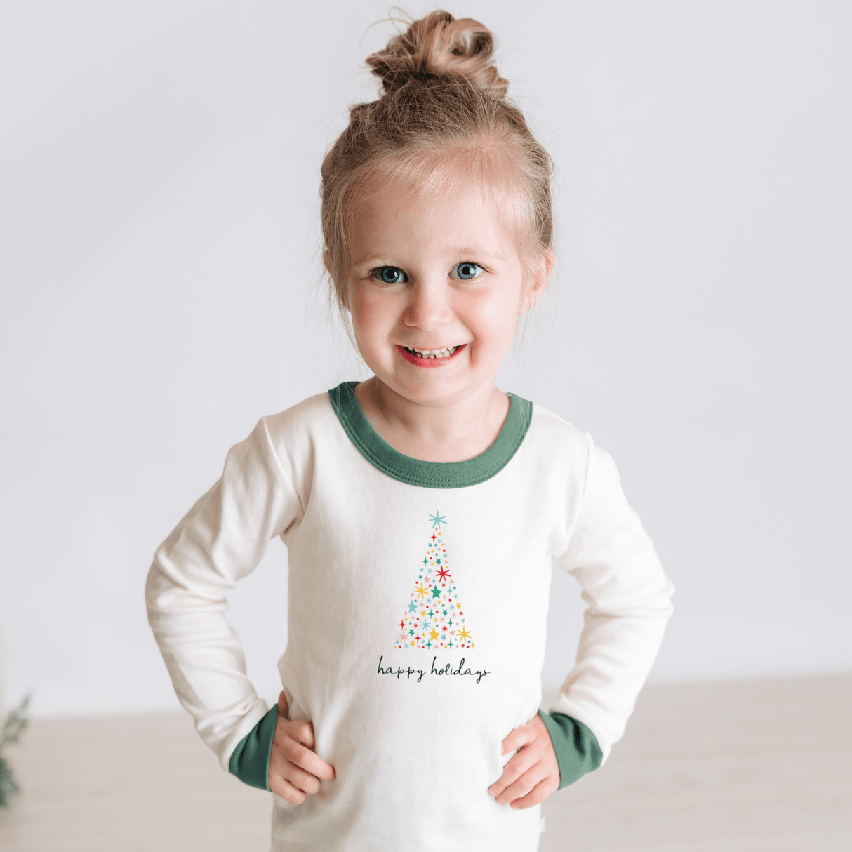 pajamas | happy holidays pine green