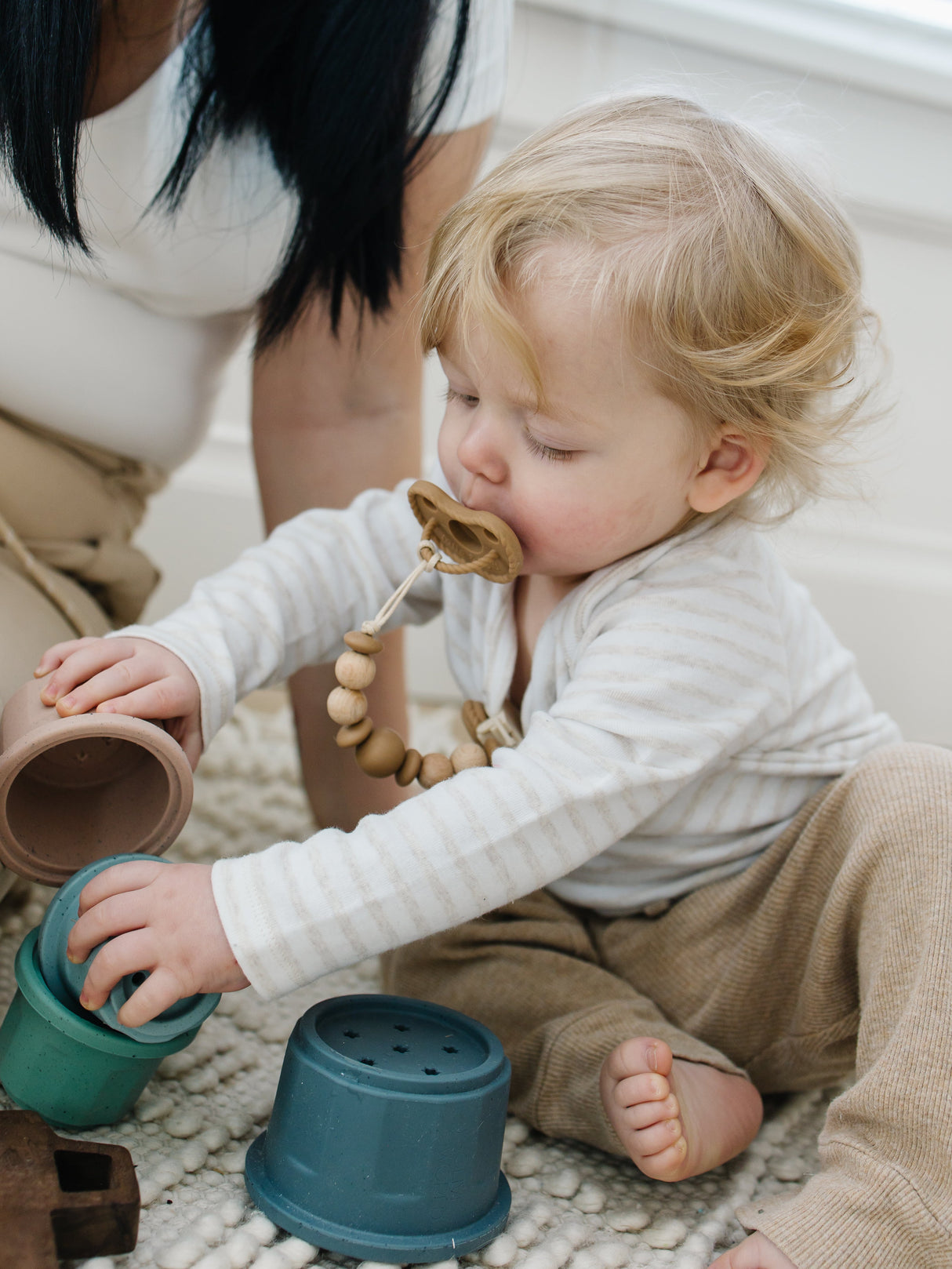 Metal-Free Beaded Silicone and Beech Wood Pacifier Clips