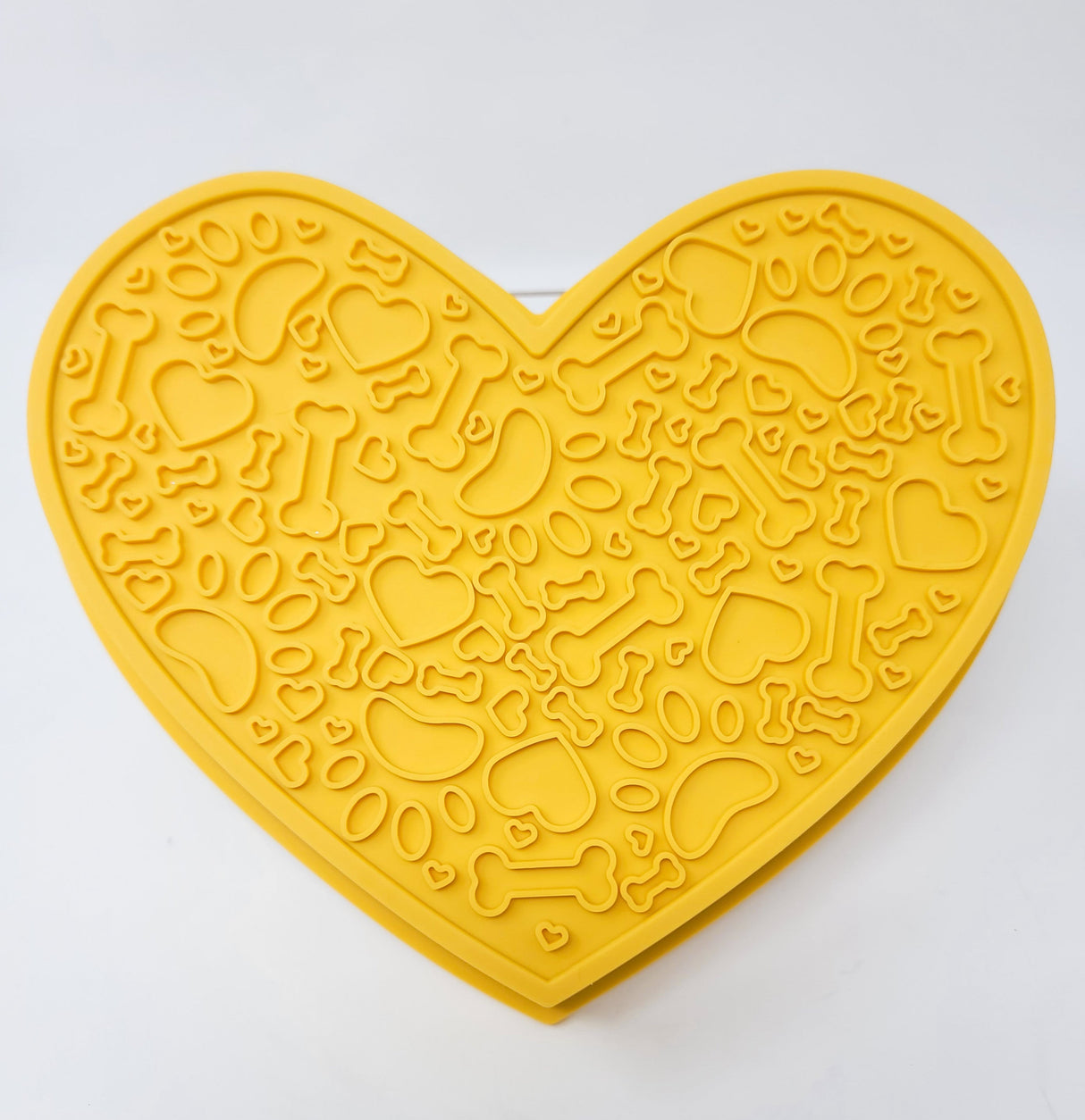 Love SlowMo slow feeder and lick mat