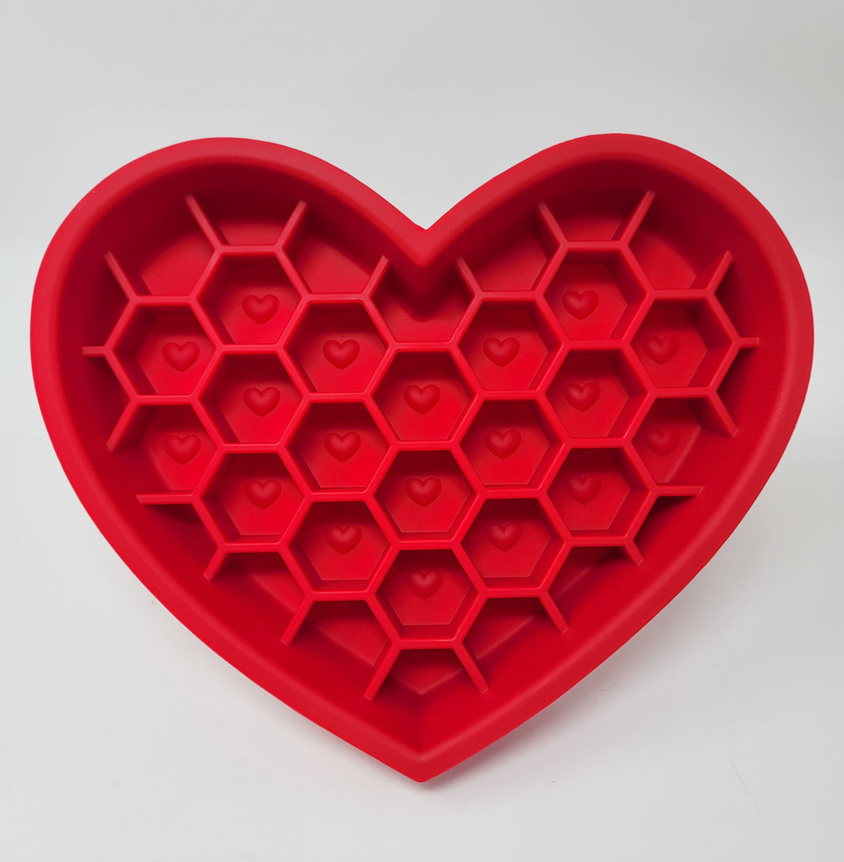 Love SlowMo slow feeder and lick mat