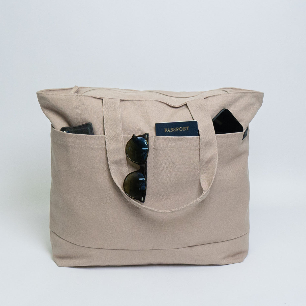 Tote bags with trolley sleeve