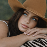 THE LIP GLOSS - COWGIRL