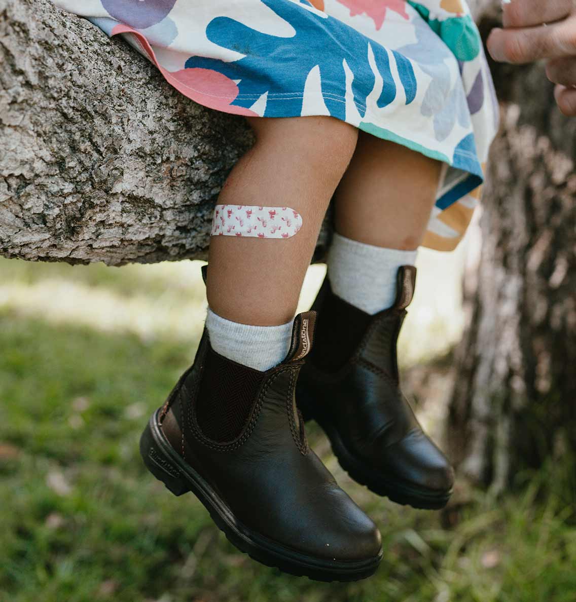 Eco Bamboo Bandages for Kids – Mixed Animal Prints (20-Pack)