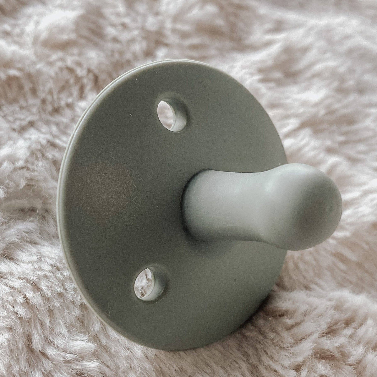 Pacifier – AwearMarket