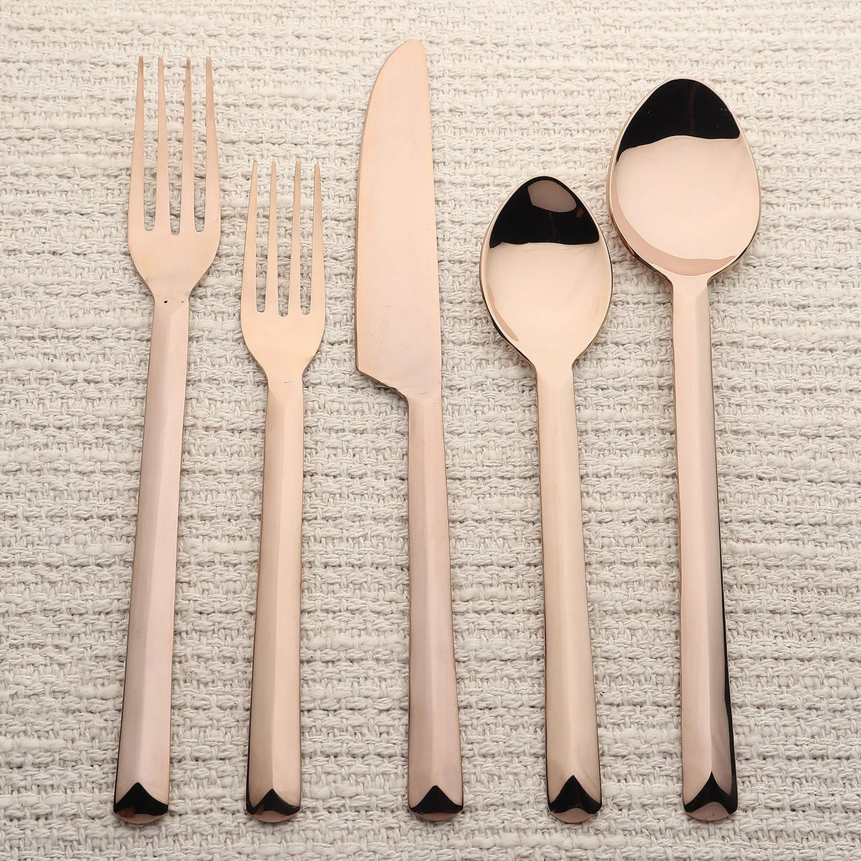 Ariella PVD 5 Pc. Flatware Set