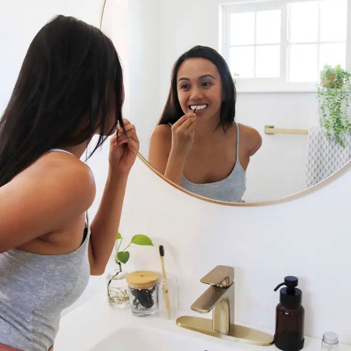 Biodegradable Charcoal Dental Floss Picks