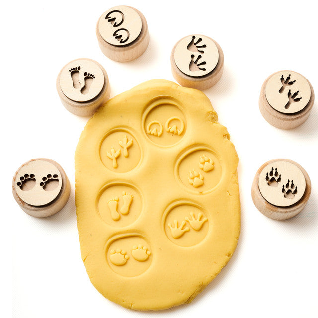 Animal Trackers – Wooden Dough Stampers – 6 Piece