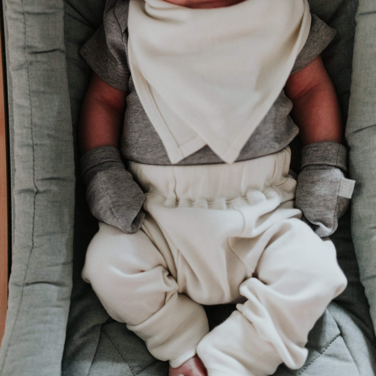 mittens | heather gray