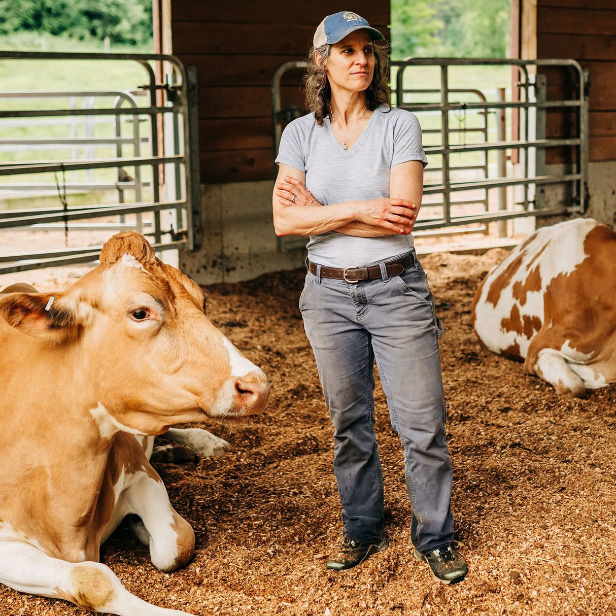 Microweight - Women's Wool V-Neck T-Shirt Woolverino