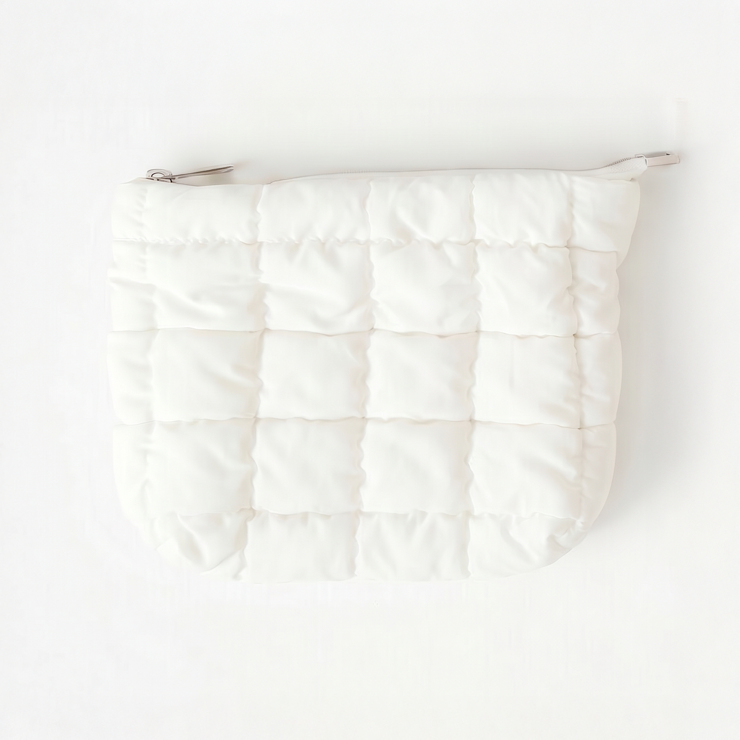 THE PUFFED POUCH - SNOW