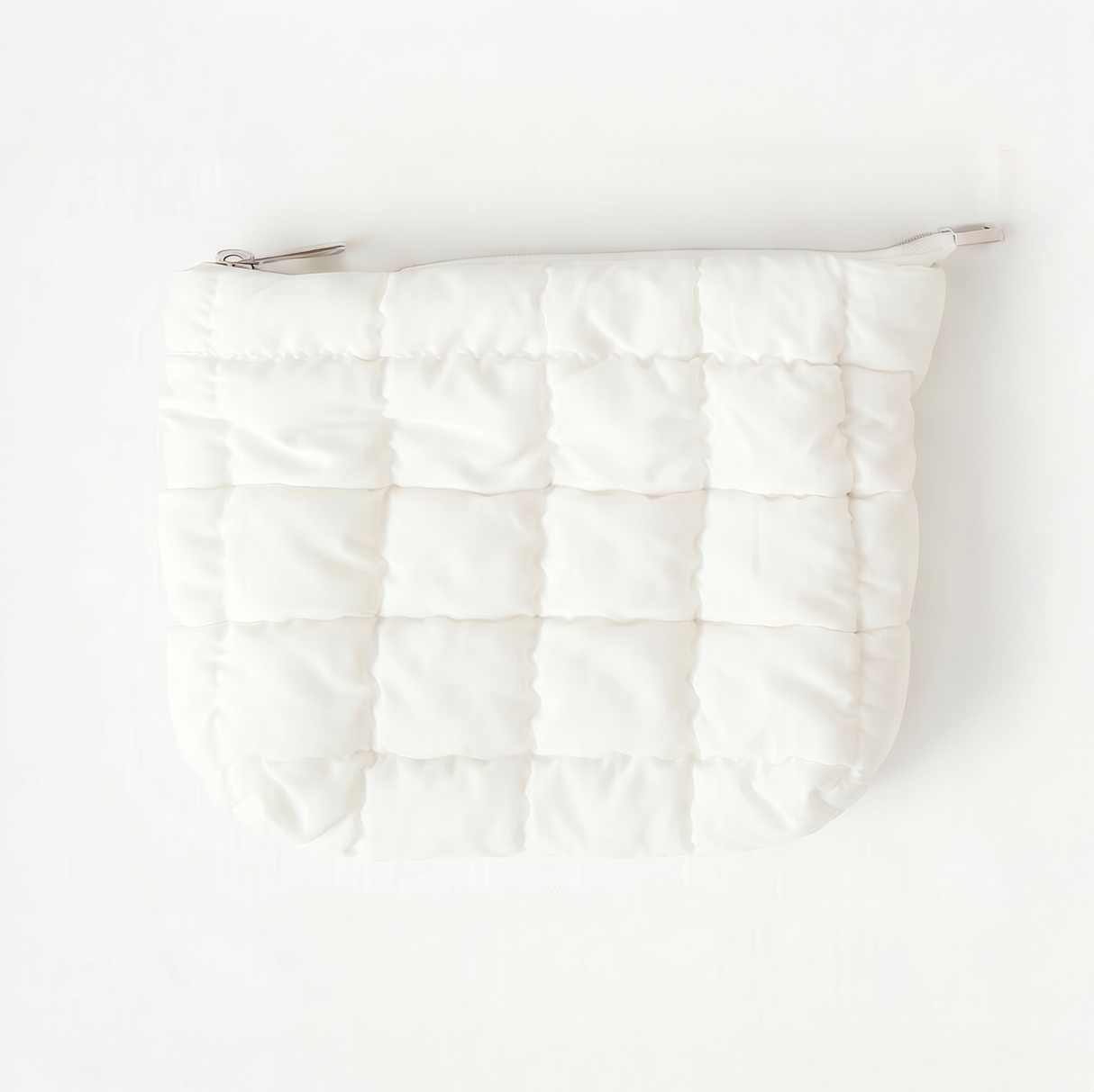 THE PUFFED POUCH - SNOW