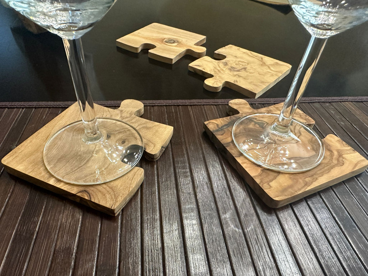 Olive Wood Coaster Puzzle 4-Pcs Set.