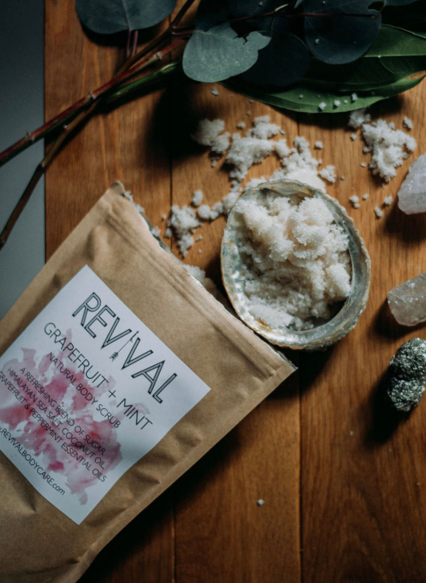 GRAPEFRUIT + MINT BODY SCRUB