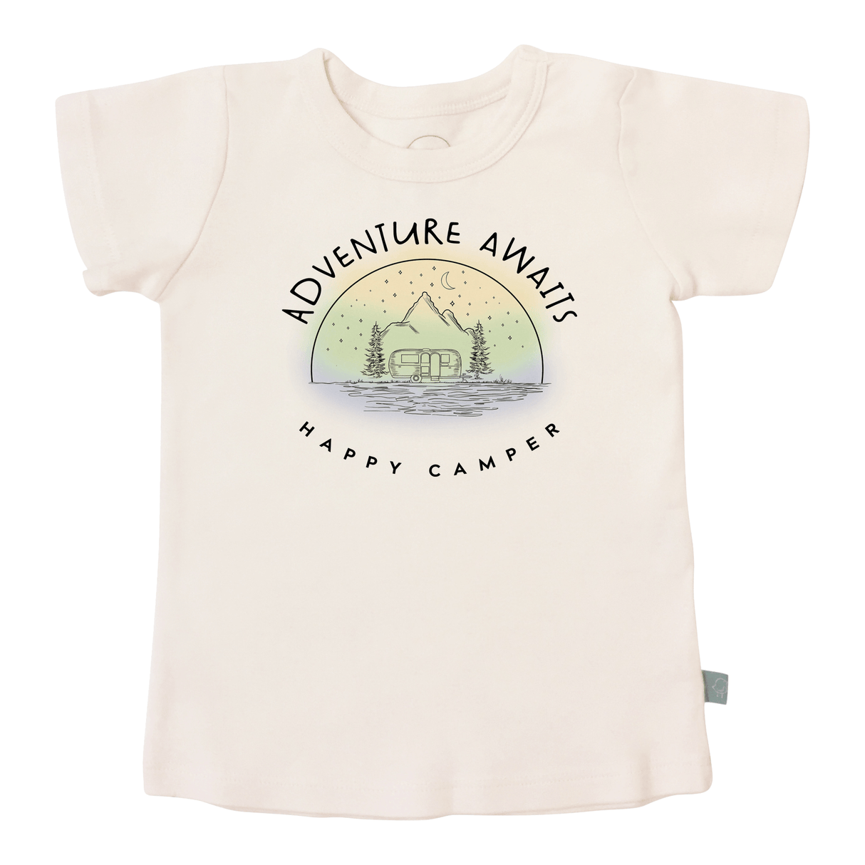 graphic tee | adventure awaits