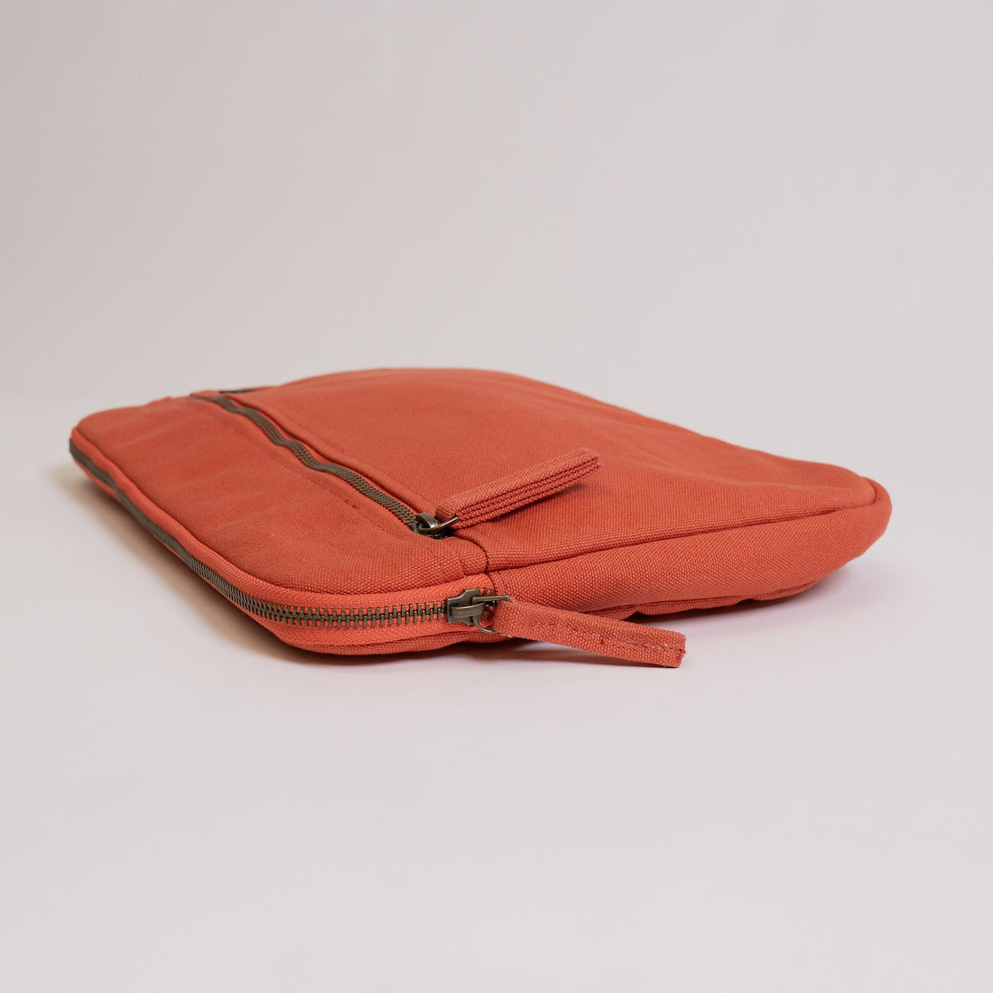 Erdig Laptop Sleeve 13 and 14 inches