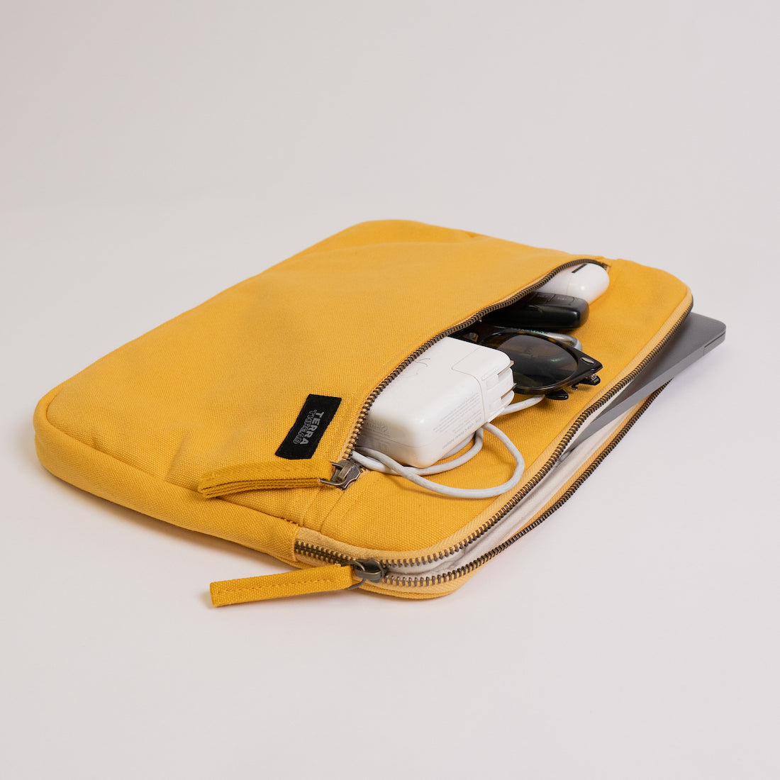 Erdig Laptop Sleeve 13 and 14 inches