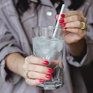 Biodegradable Paper Straws – 50 Count | Long-Lasting & Plastic-Free