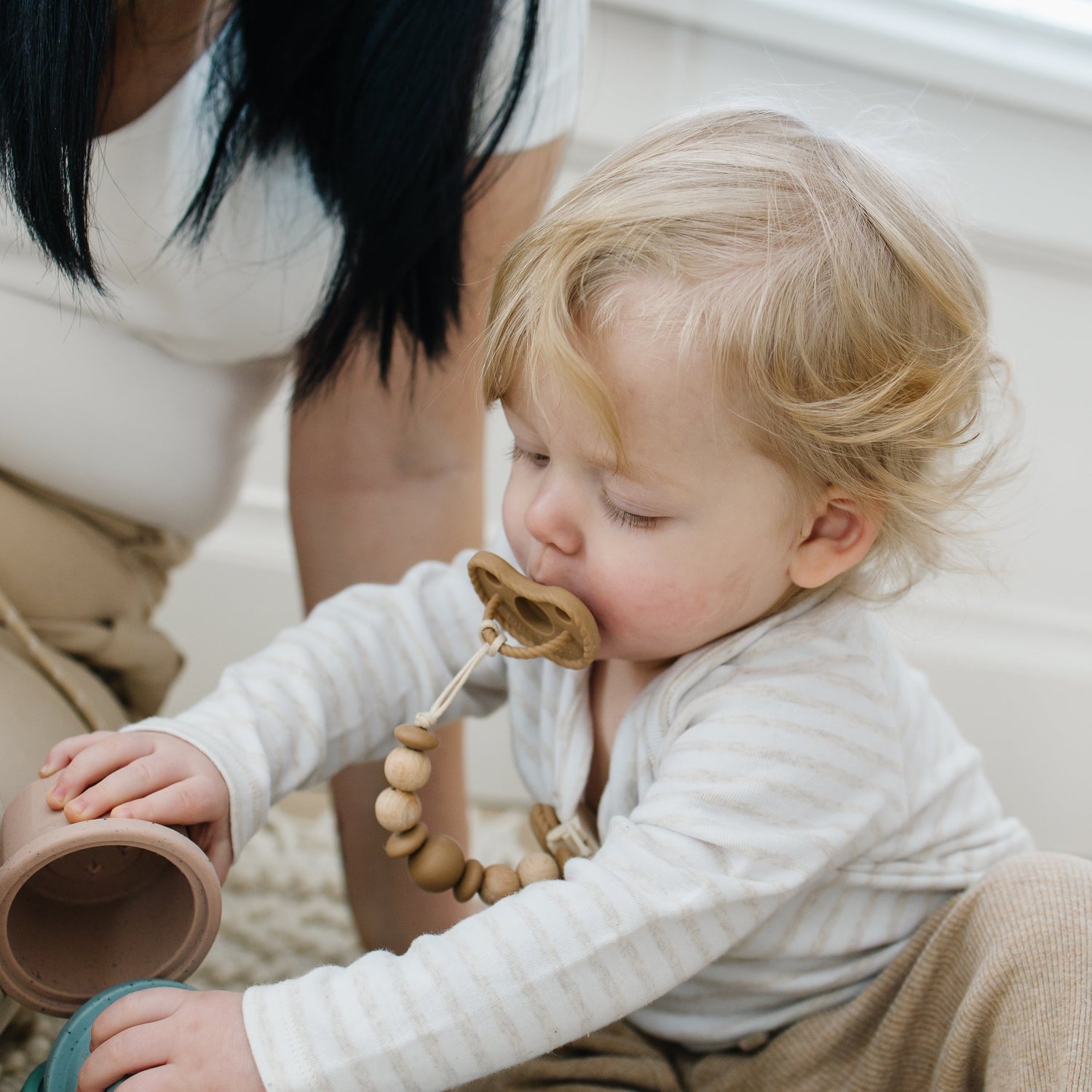 Metal-Free Beaded Silicone and Beech Wood Pacifier Clips