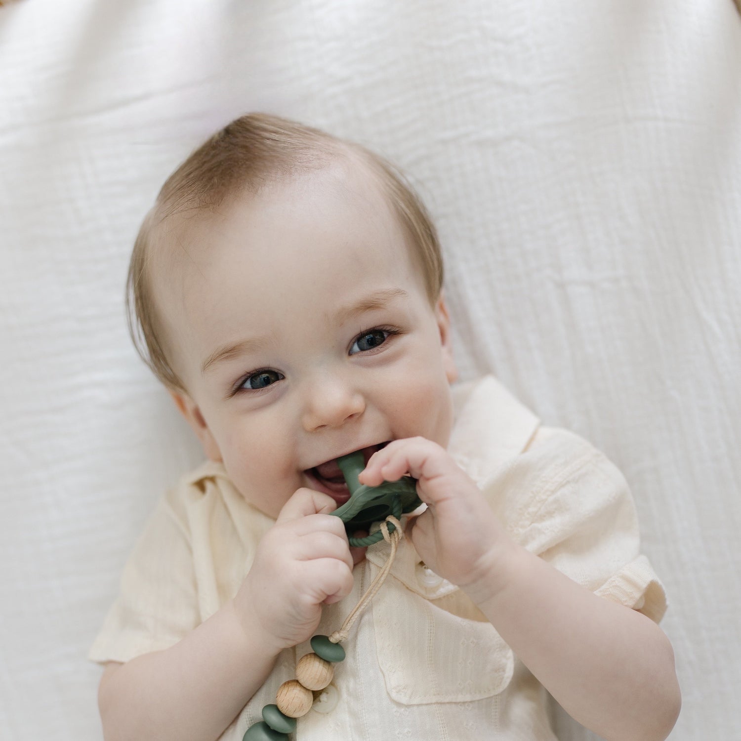 Metal-Free Beaded Silicone and Beech Wood Pacifier Clips