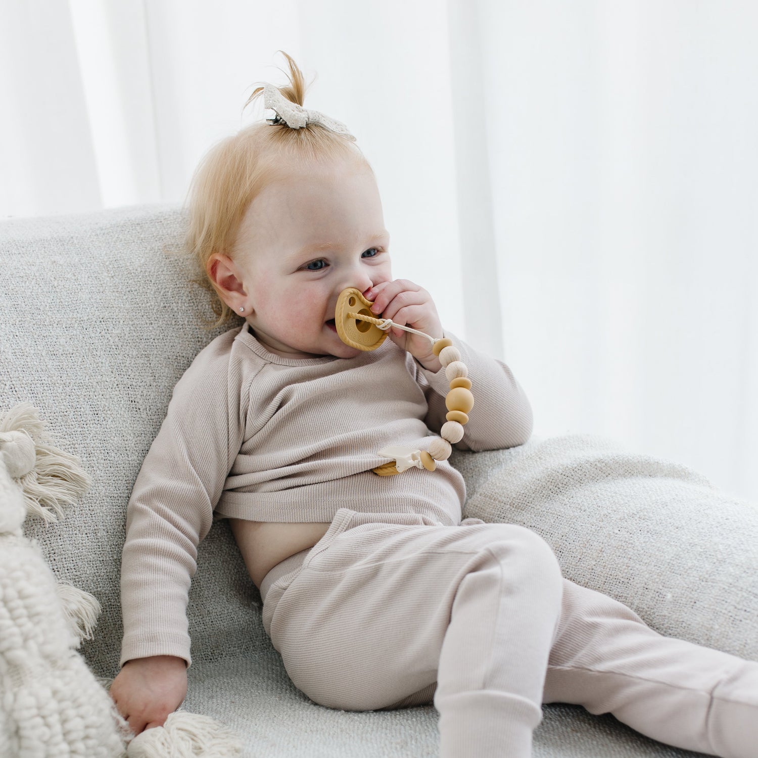 Metal-Free Beaded Silicone and Beech Wood Pacifier Clips
