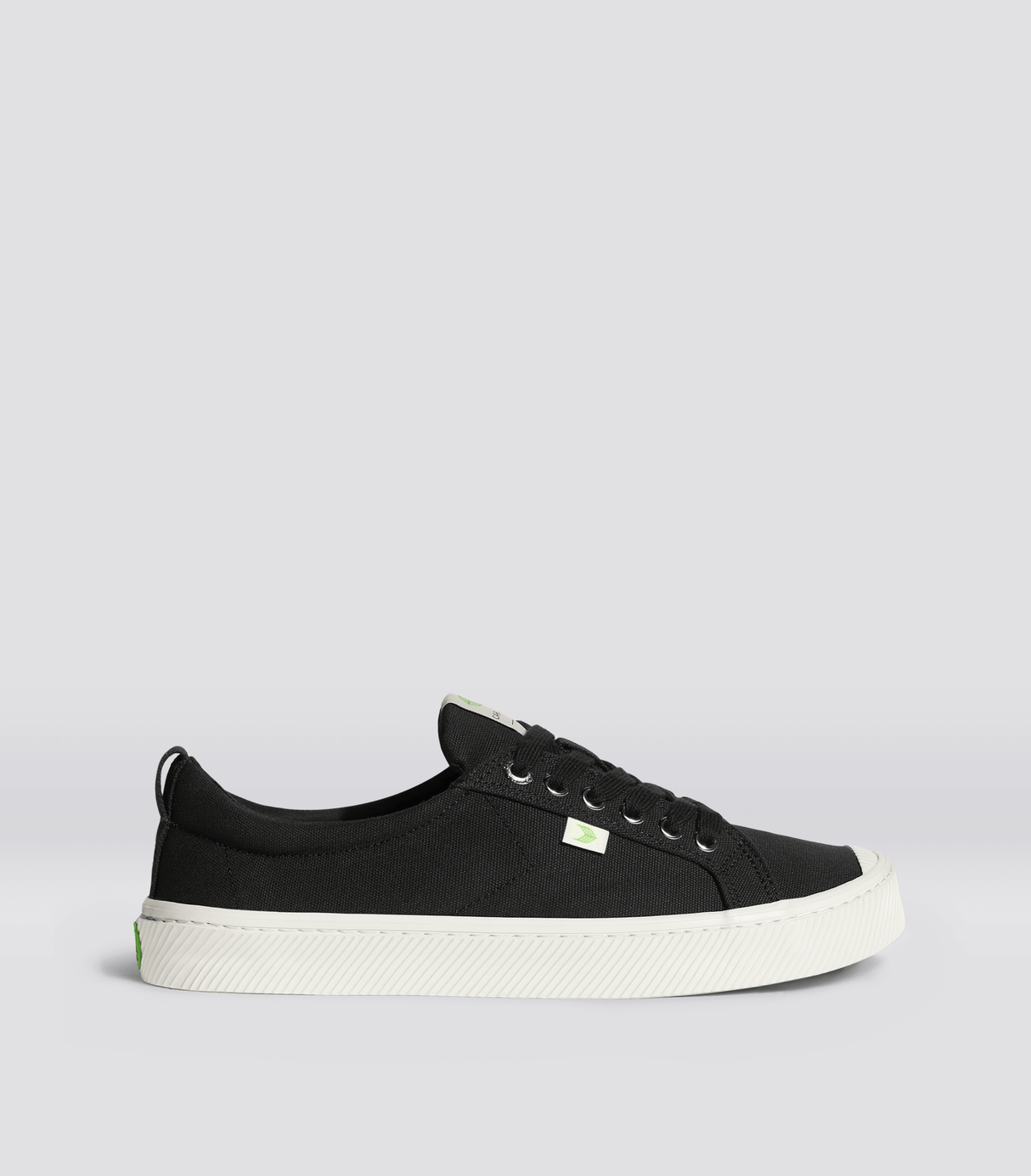 OCA Canvas Black