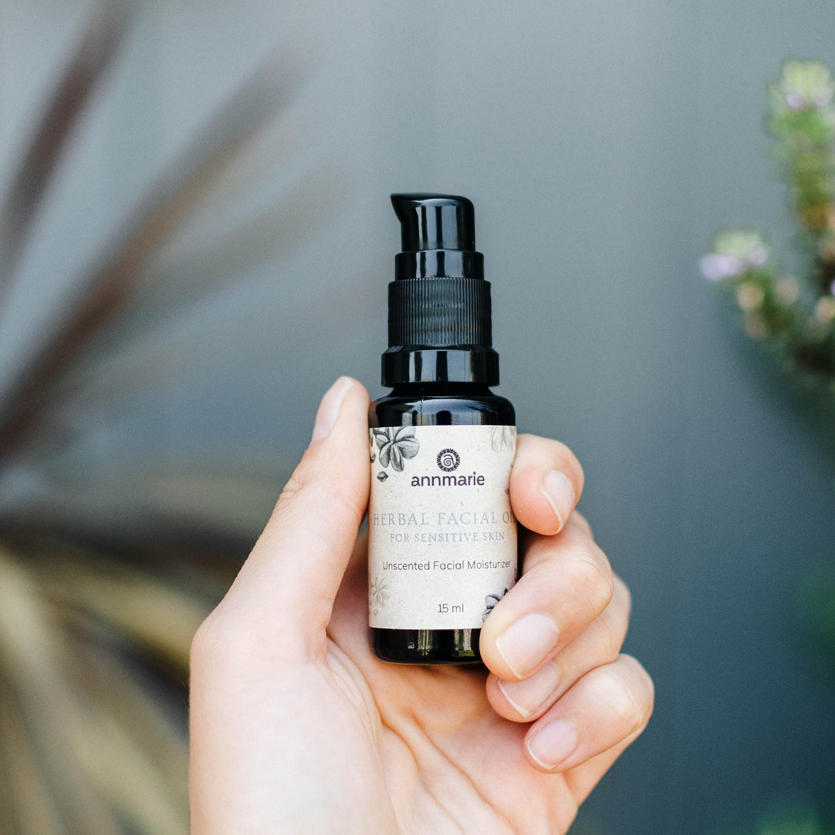 Herbal Facial Oil for Sensitive Skin (15ml)- Collective