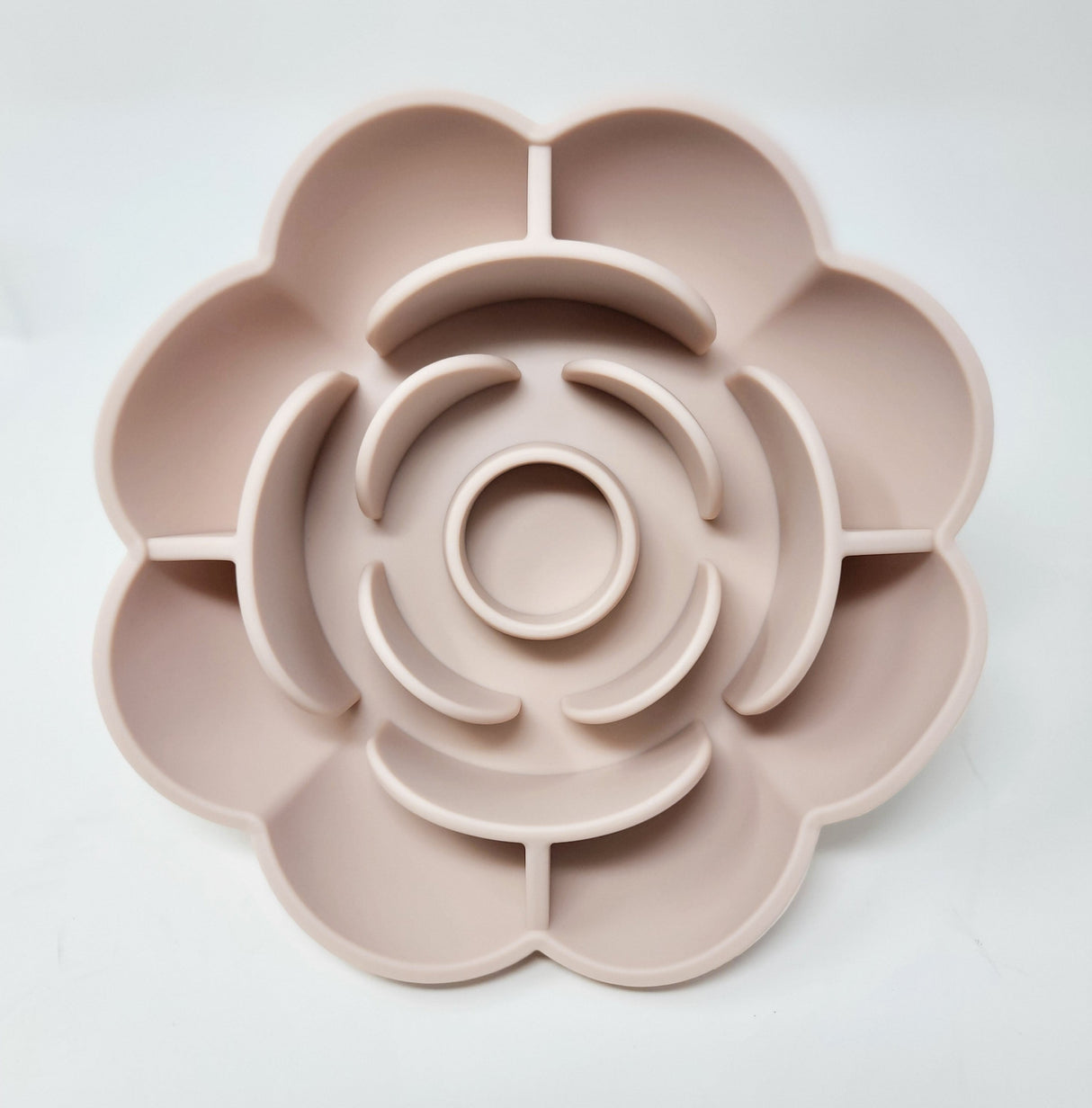 Rose SlowMo slow feeder