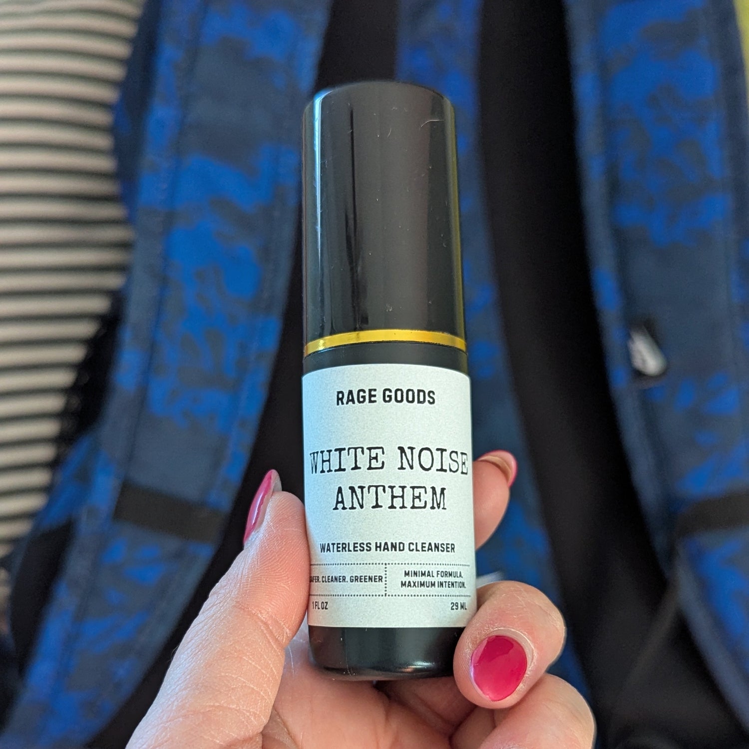 Waterless Hand Cleanser: Essential Oils