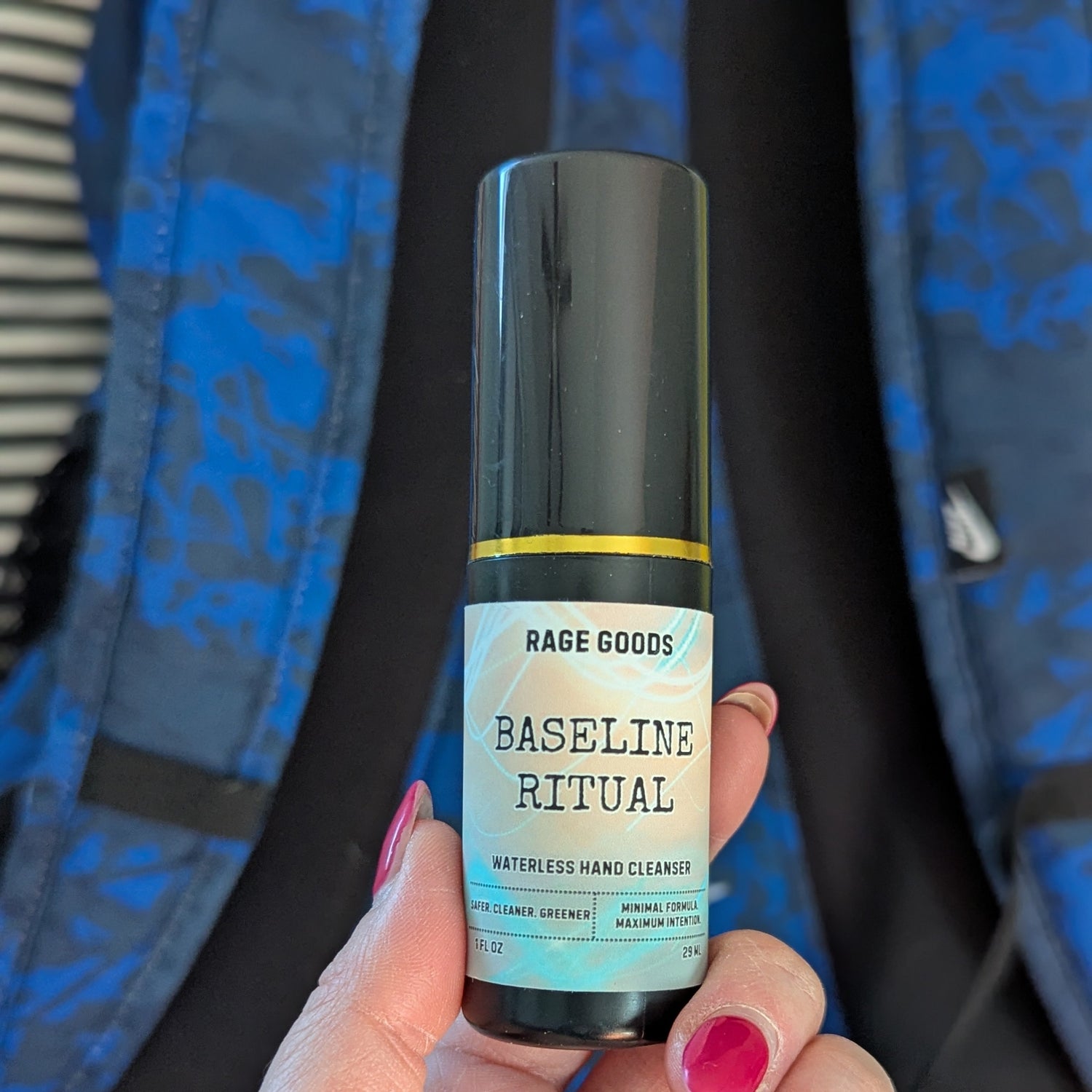 Waterless Hand Cleanser: Essential Oils