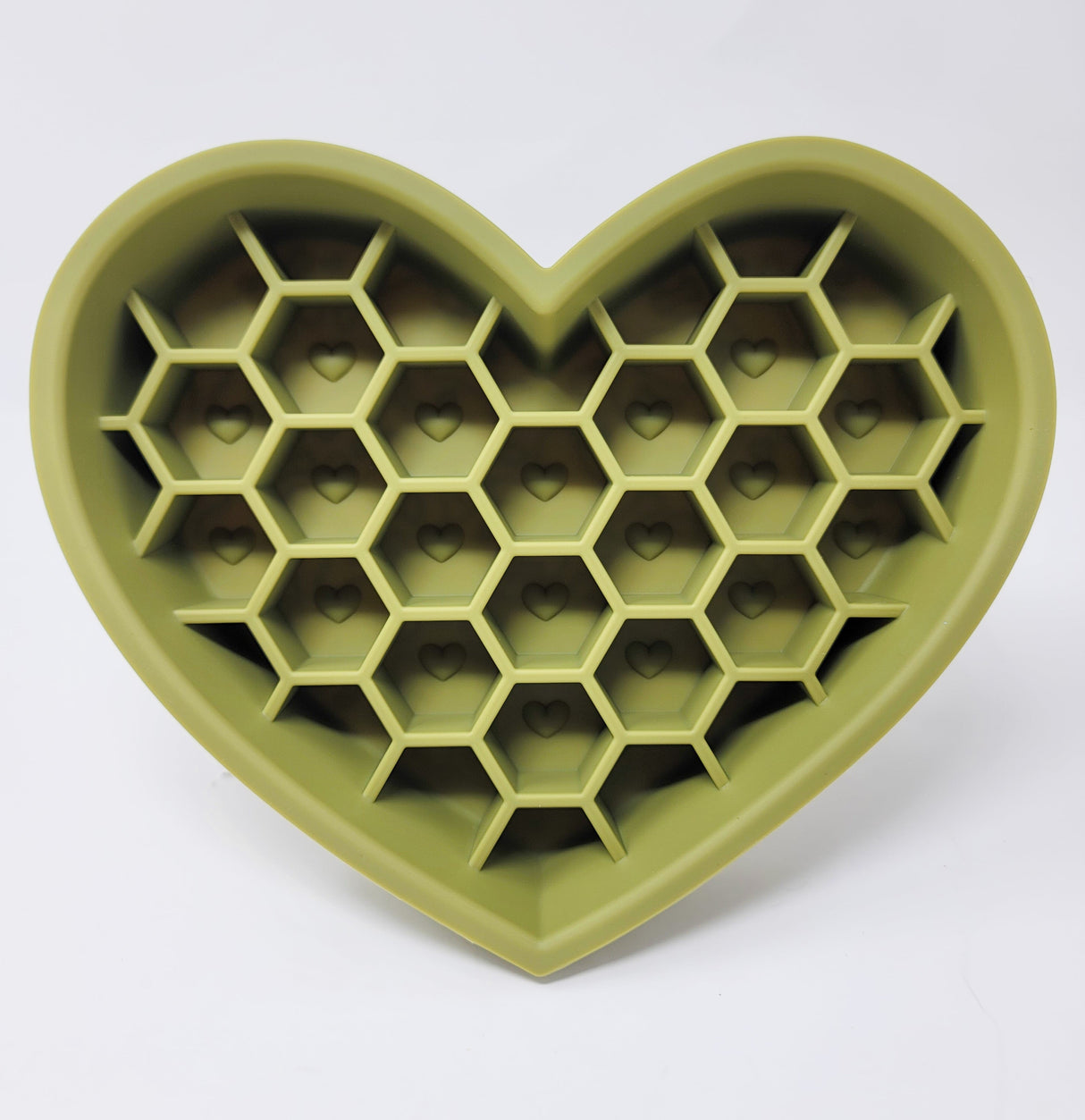 Love SlowMo slow feeder and lick mat