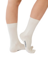 Adults Anti-Itch and Anti-Odor Socks with TENCEL and Zinc | Remedywear™ by YoRo Naturals™