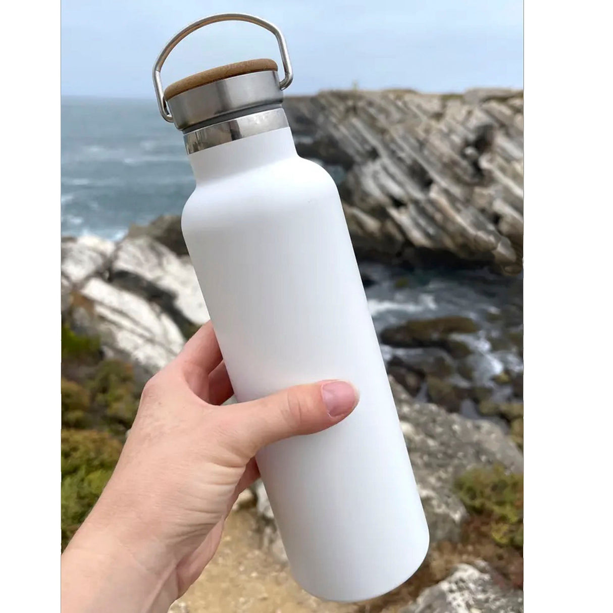 Eco Water Bottle – Stainless Steel with Natural Bamboo Lid