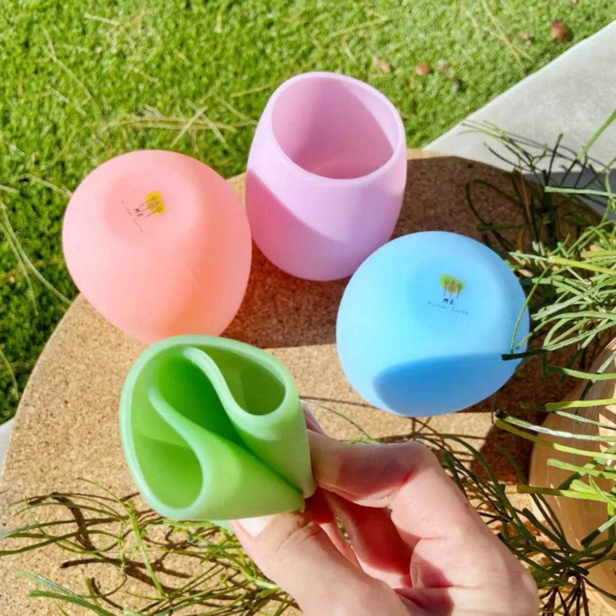 Portable Silicone Travel Wine Glasses + Travel Bag