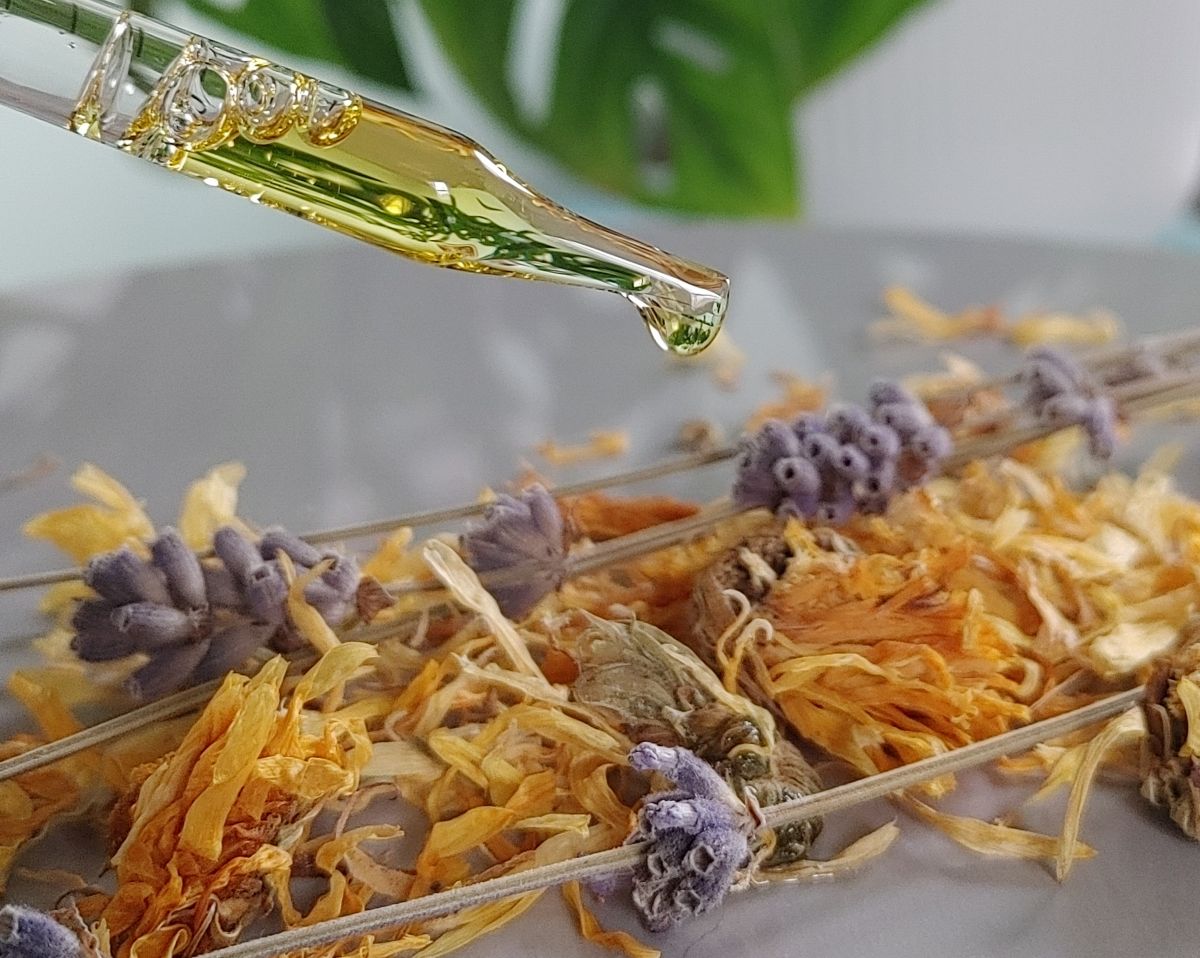 "Youthful" Face Oil